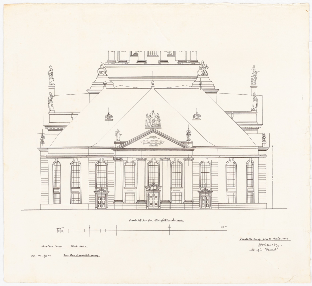 Zeichnung der Schlosshof-Fassade in Dresden, Deutschland, mit zahlreichen Fenstern und Statuen, auf einem Blatt Papier mit sichtbarem Text.