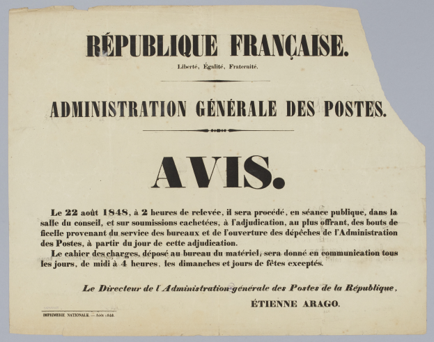 Ein Blatt Papier mit der Aufschrift "Administration Générale des Postes Avis".
