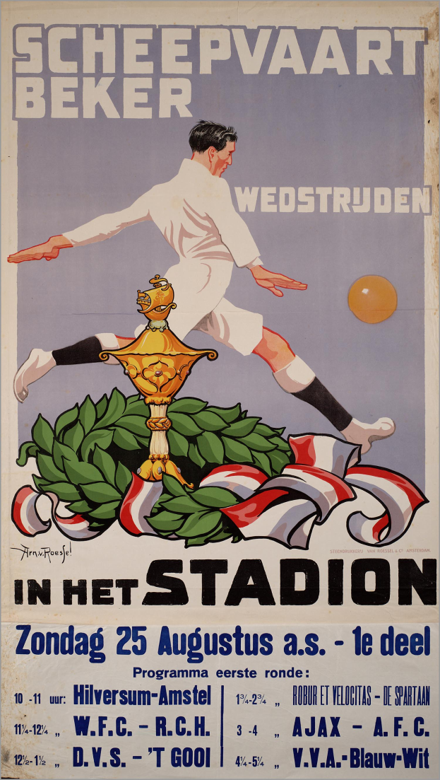 Eine Person in einem weißen Fußballtrikot steht entschlossen in der Mitte eines Plakats, umgeben von grünen und gelben Blättern, mit dem Wort 'Fußball' in fetter schwarzer Schrift, vor einem hellblauen Himmel.